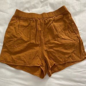 Universal Thread > Shorts